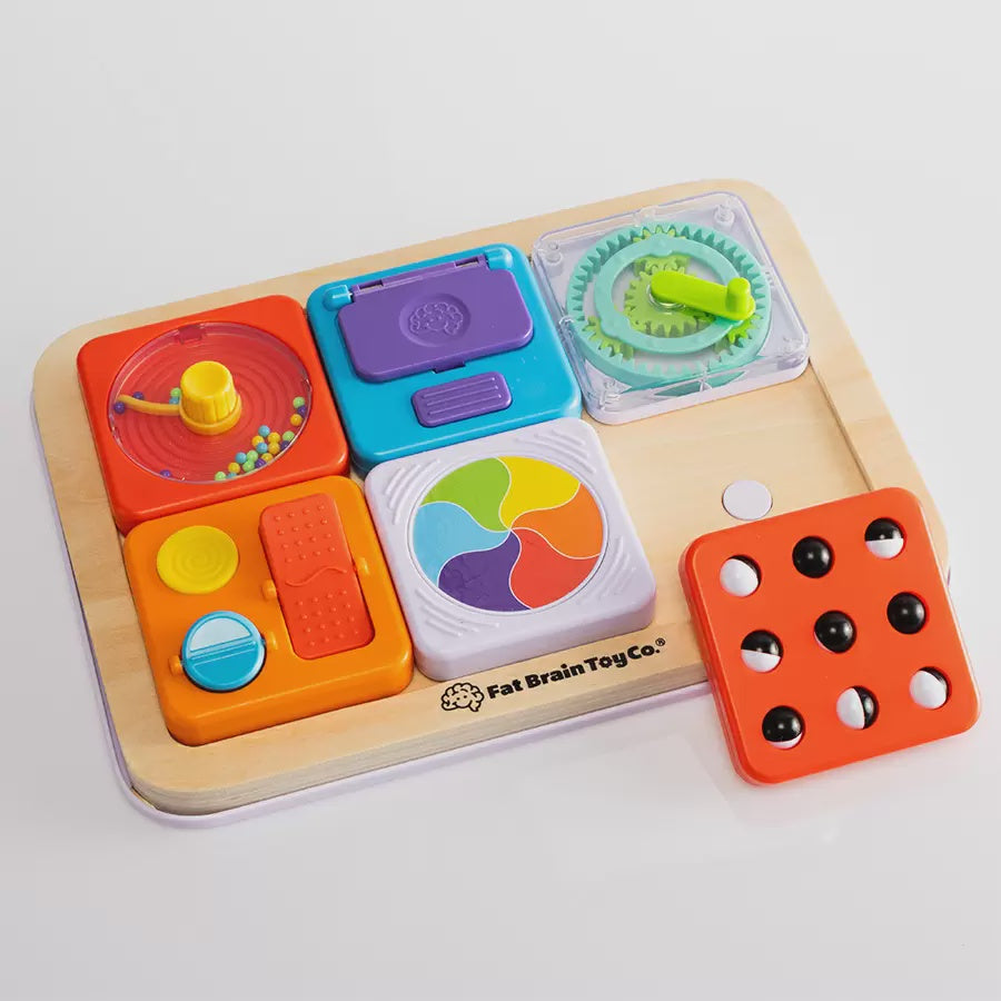 FAT BRAIN TOYS - Play Tab Essential Sensory Board Set