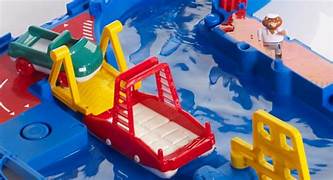AquaPlay -  Aqua Play & Go -  Large Preschool Set - 1660