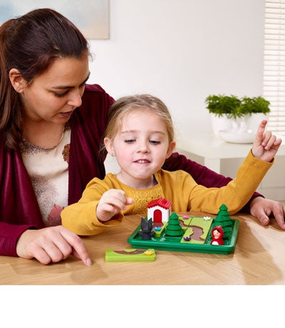 SMART GAMES - Little Red Riding Hood - Logic Puzzle - Single Player